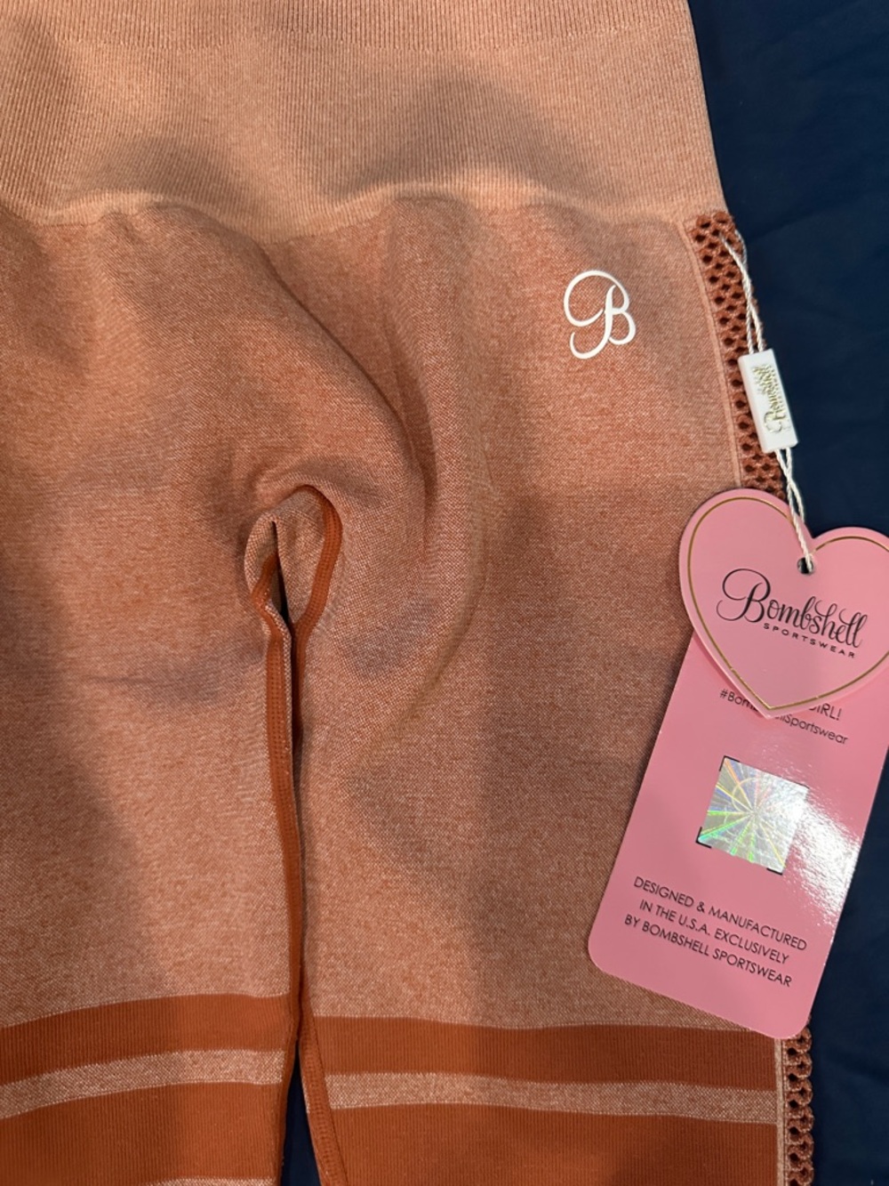 Bombshell Sportswear Peach Shimmer Leggings Size XS/S NWT - Picture 8 of 9